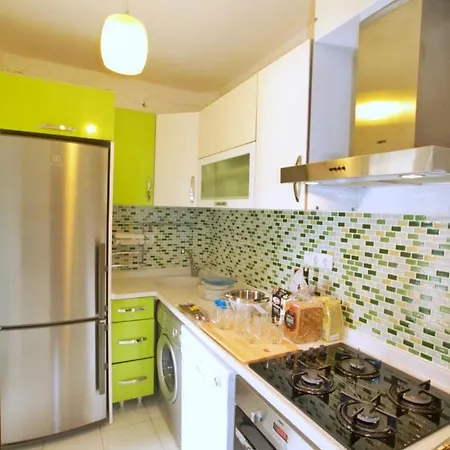 Apartmán Beautiful And Silent With Car Park - Only 50mt From Altinkum Beach! Didim